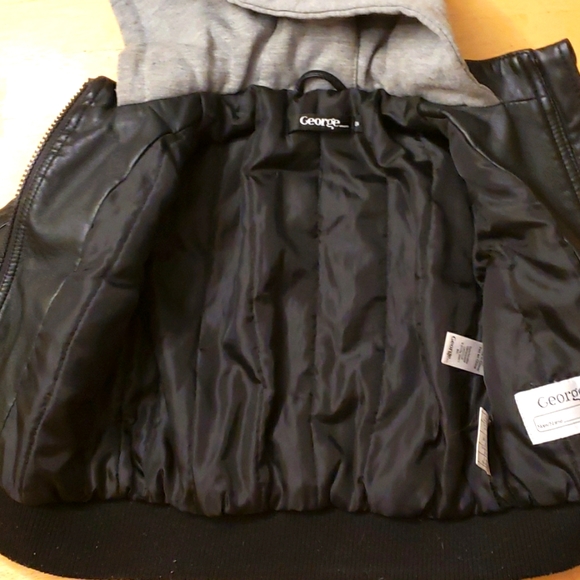 Jacket - Picture 4 of 4